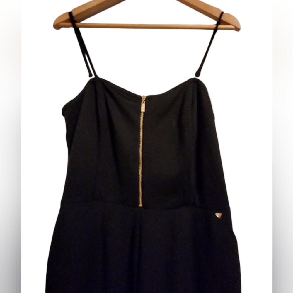 Guess Pant Suit With Gold Zipper In Front - Picture 2 of 3